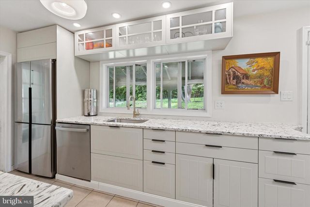 2513 BUTLER PIKE, Plymouth Meeting, PA 19462