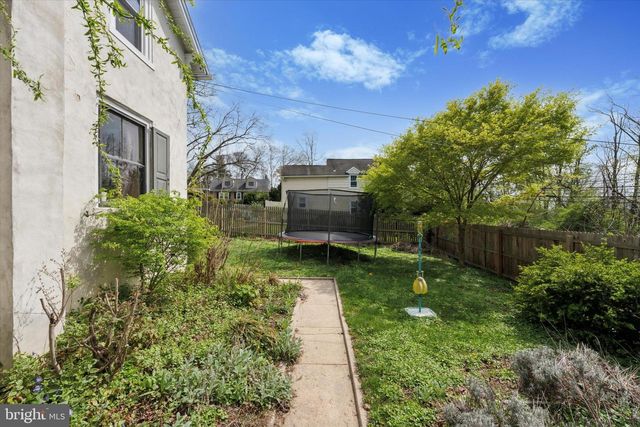 2513 BUTLER PIKE, Plymouth Meeting, PA 19462