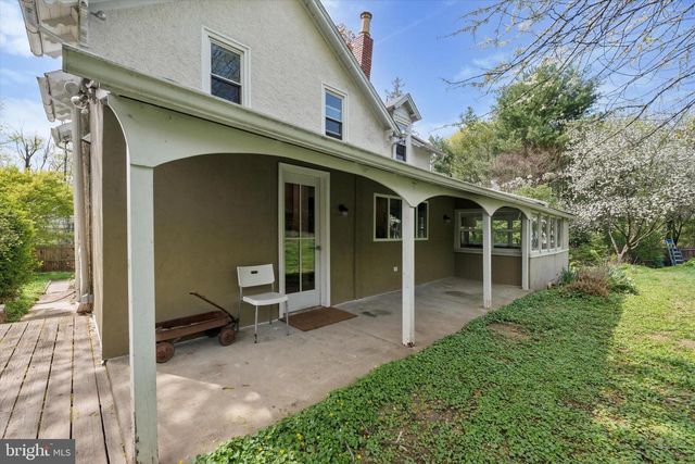 2513 BUTLER PIKE, Plymouth Meeting, PA 19462