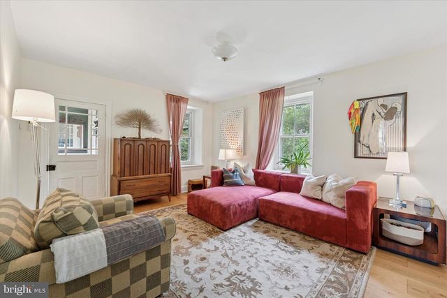 2513 BUTLER PIKE, Plymouth Meeting, PA 19462