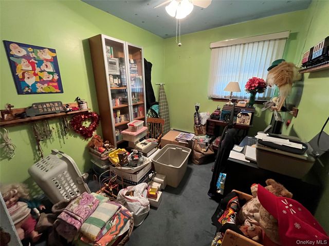 40 Lidge Drive, Farmingville, NY 11738