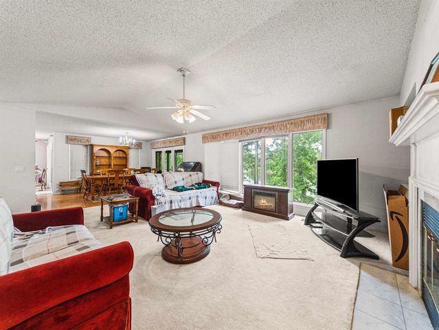61 Alicante Way, Hot Springs Village, AR 71909
