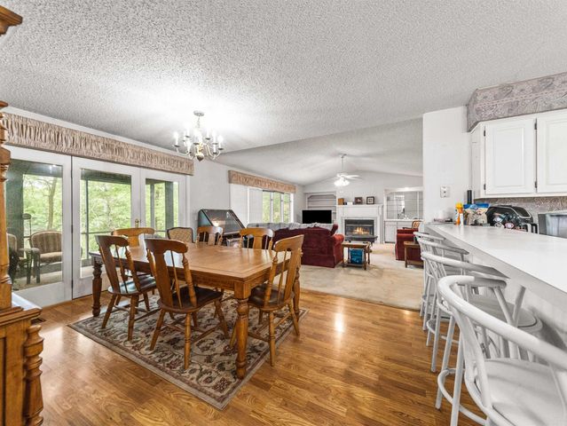 61 Alicante Way, Hot Springs Village, AR 71909