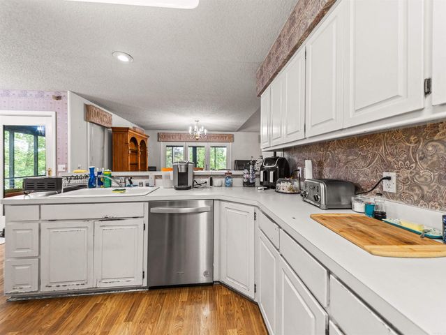 61 Alicante Way, Hot Springs Village, AR 71909