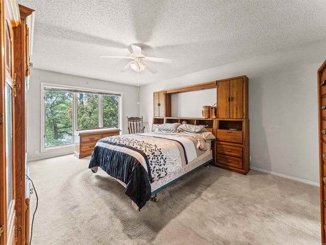 61 Alicante Way, Hot Springs Village, AR 71909
