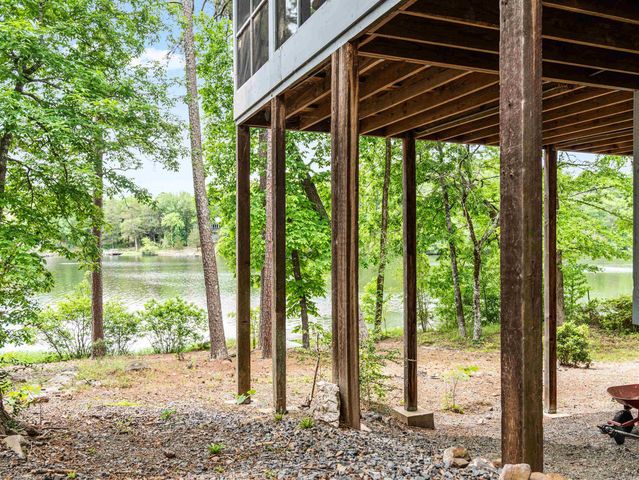 61 Alicante Way, Hot Springs Village, AR 71909