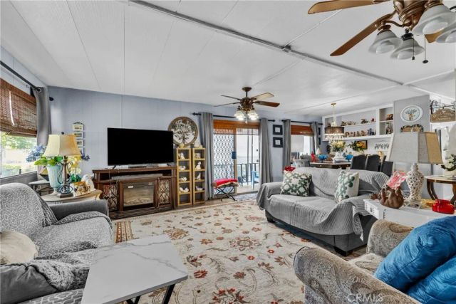 1700 S State 6, Hemet, CA 92543