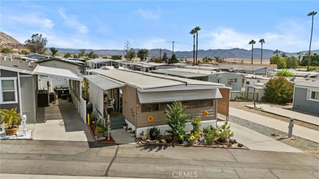 1700 S State 6, Hemet, CA 92543