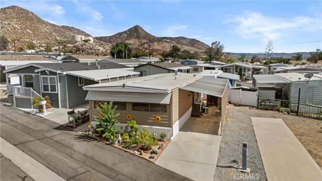 1700 S State 6, Hemet, CA 92543