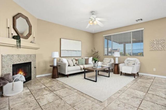 679 Glasgow Ct, San Marcos, CA 92069