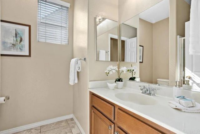 679 Glasgow Ct, San Marcos, CA 92069