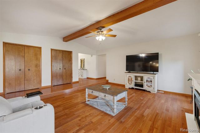 4425 Bethuy Road, Casco, MI 48064