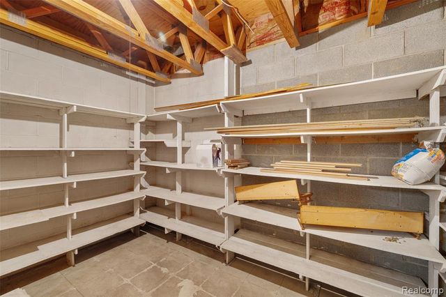 4425 Bethuy Road, Casco, MI 48064