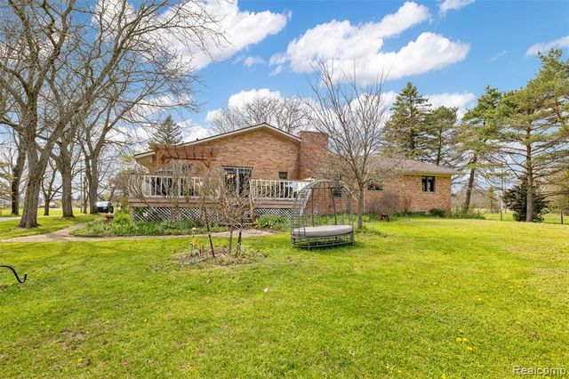 4425 Bethuy Road, Casco, MI 48064