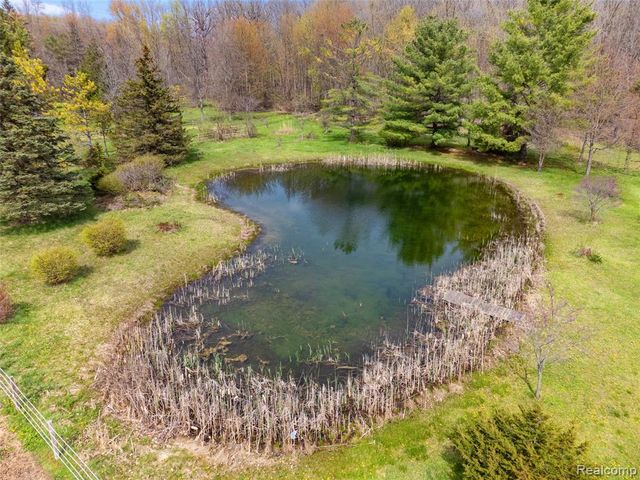 4425 Bethuy Road, Casco, MI 48064