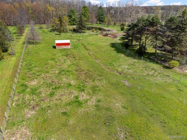 4425 Bethuy Road, Casco, MI 48064