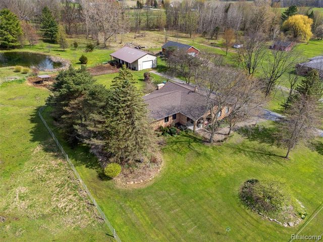 4425 Bethuy Road, Casco, MI 48064