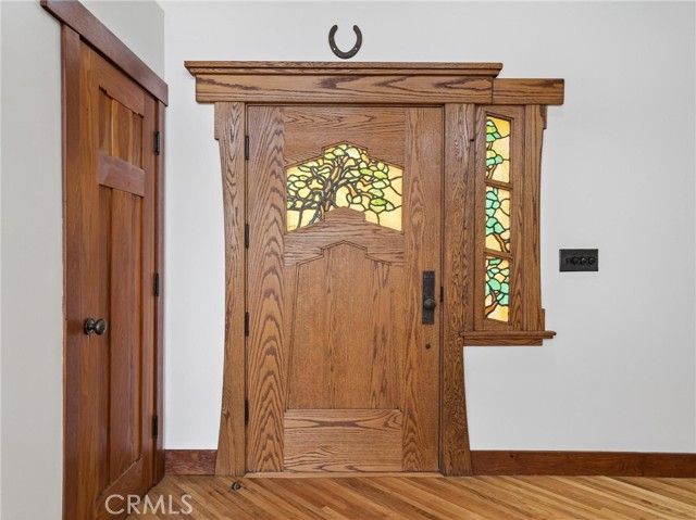 3950 De Longpre Avenue, Los Angeles, CA 90027