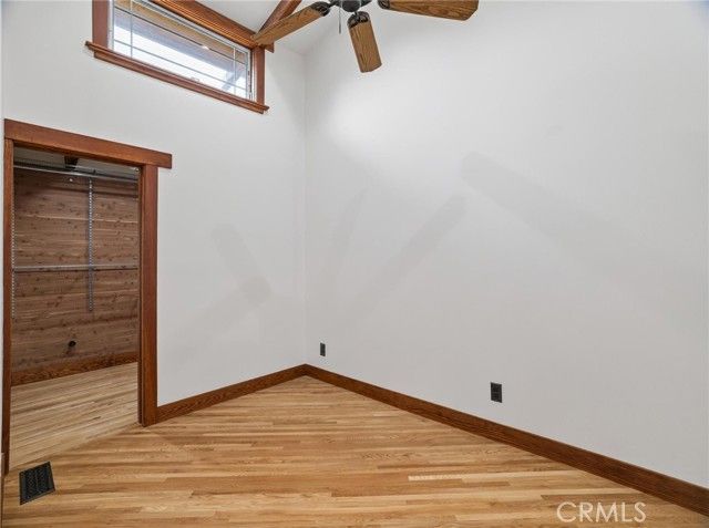 3950 De Longpre Avenue, Los Angeles, CA 90027