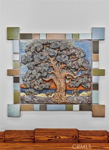 3950 De Longpre Avenue, Los Angeles, CA 90027