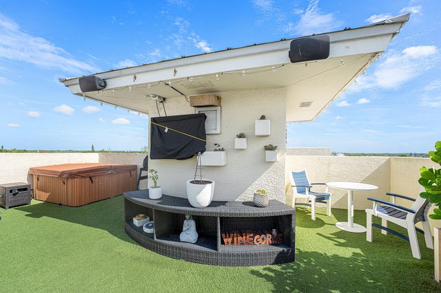 235 NE 1ST Avenue 503, Delray Beach, FL 33444
