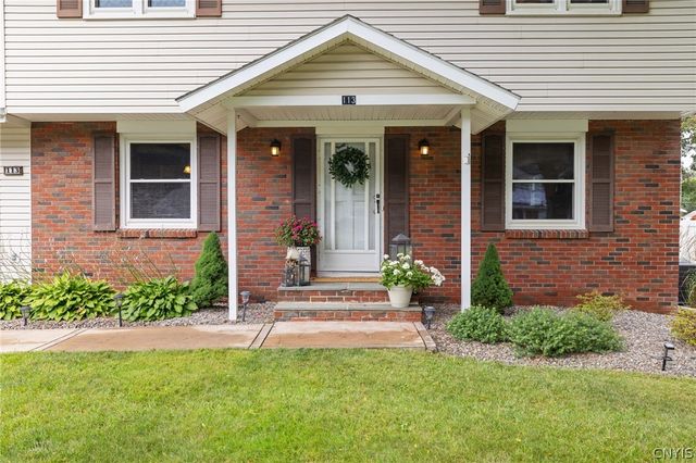 113 Thornton Circle North, Camillus, NY 13031