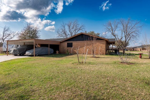 801 Westridge Circle, Breckenridge, TX 76424