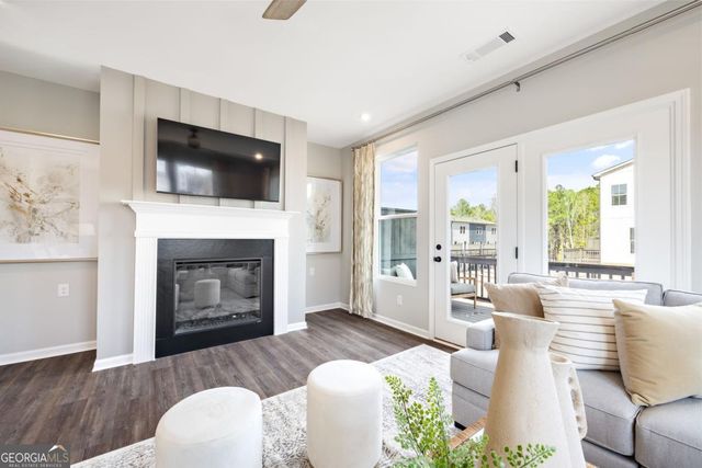 801 Cameron Trail, Acworth, GA 30102