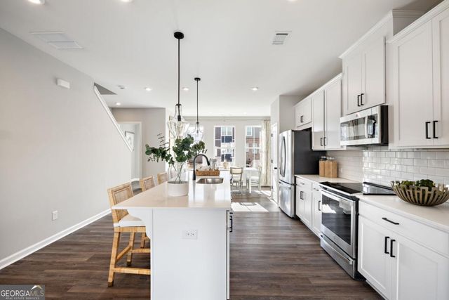 801 Cameron Trail, Acworth, GA 30102