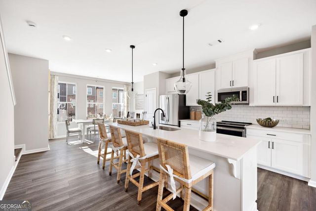 801 Cameron Trail, Acworth, GA 30102