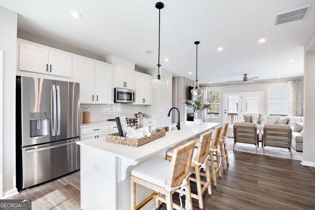 801 Cameron Trail, Acworth, GA 30102