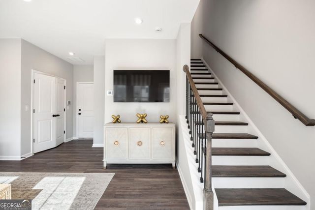 801 Cameron Trail, Acworth, GA 30102