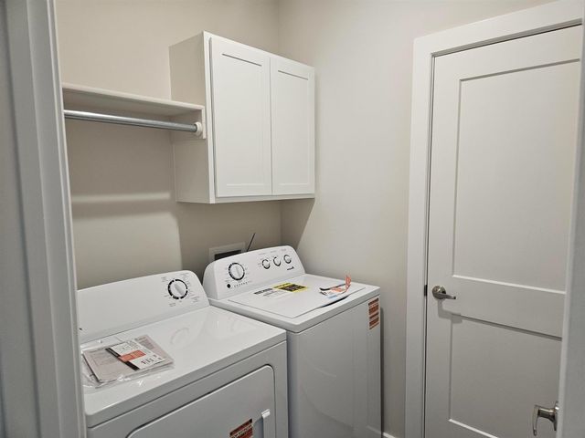 1033 N Forestview St, Wichita, KS 67235