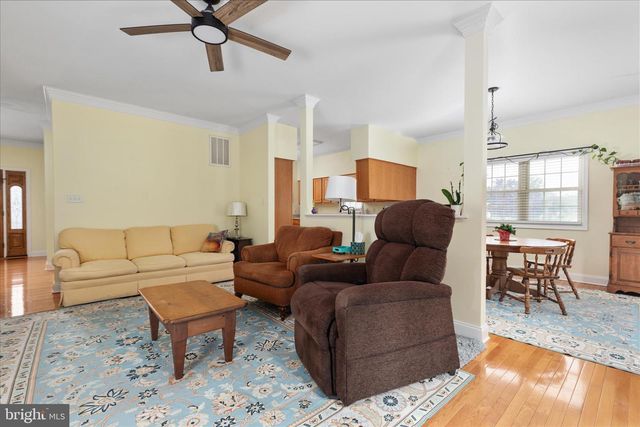 140 DONNA DR, Woodstock, VA 22664