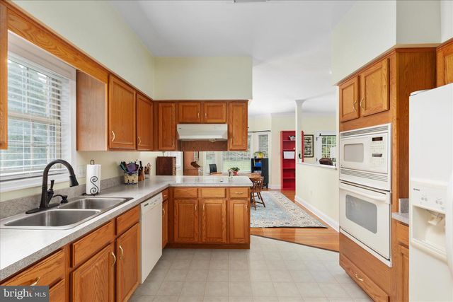 140 DONNA DR, Woodstock, VA 22664
