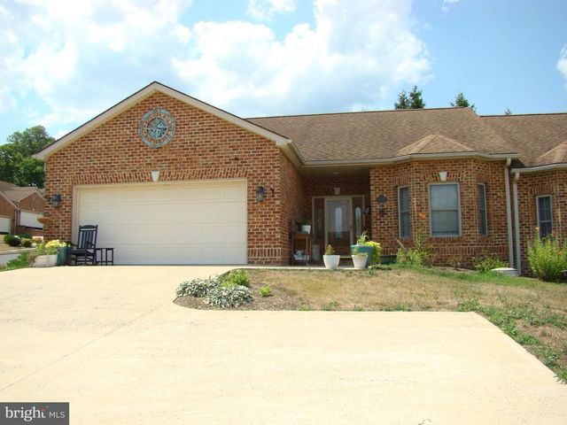 140 DONNA DR, Woodstock, VA 22664