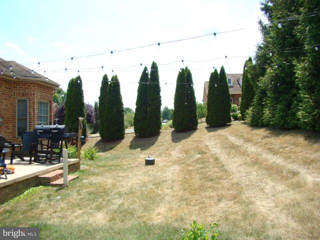 140 DONNA DR, Woodstock, VA 22664