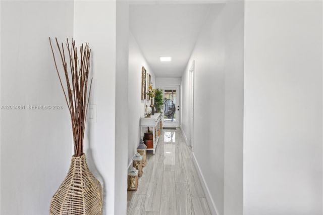 4230 SW 111th Ave, Miami, FL 33165