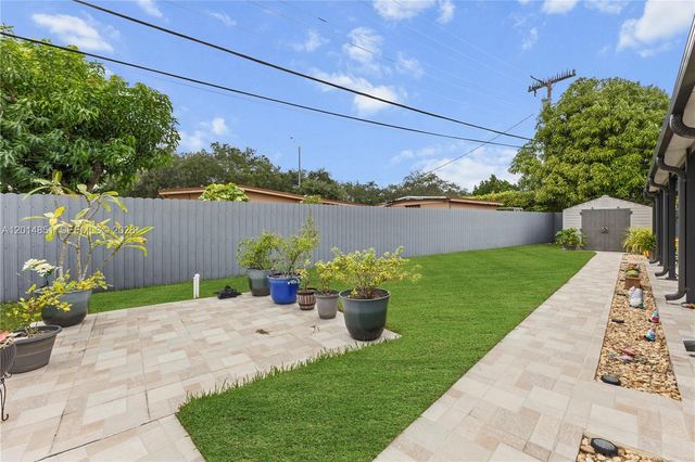 4230 SW 111th Ave, Miami, FL 33165