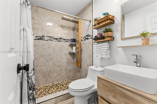 4230 SW 111th Ave, Miami, FL 33165
