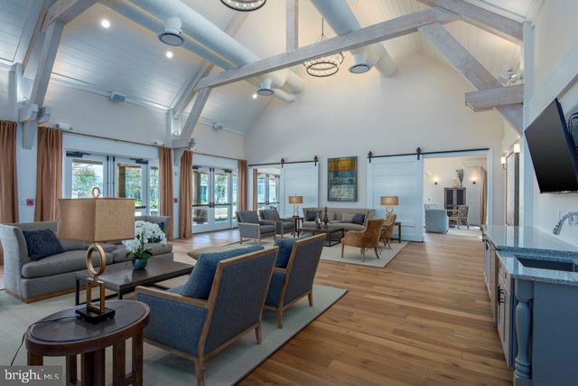 17810 SOUTHERN SHORES DR, Dumfries, VA 22026