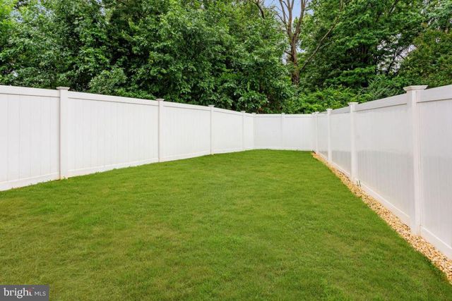 707 SPENCER DR, Hanover, PA 17331