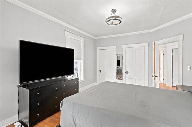 17 Basset St, Lynn, MA 01902