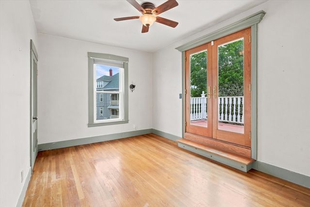 17 Basset St, Lynn, MA 01902