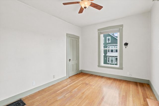 17 Basset St, Lynn, MA 01902