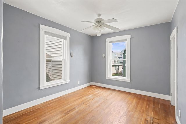 17 Basset St, Lynn, MA 01902