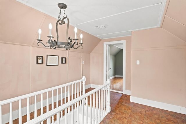 17 Basset St, Lynn, MA 01902