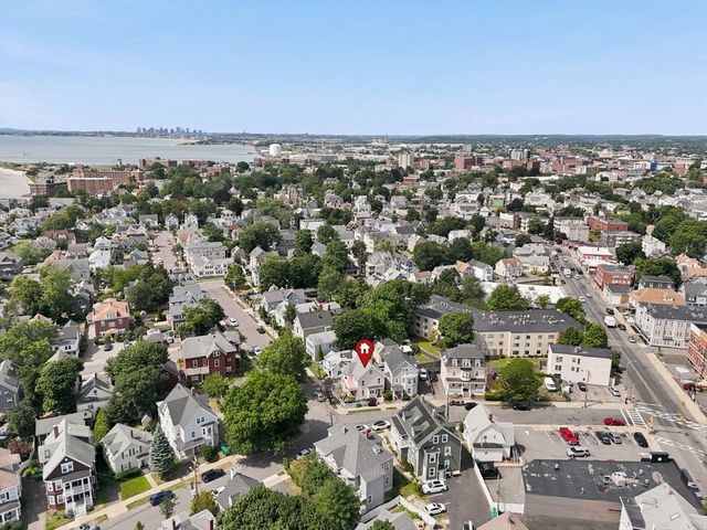 17 Basset St, Lynn, MA 01902