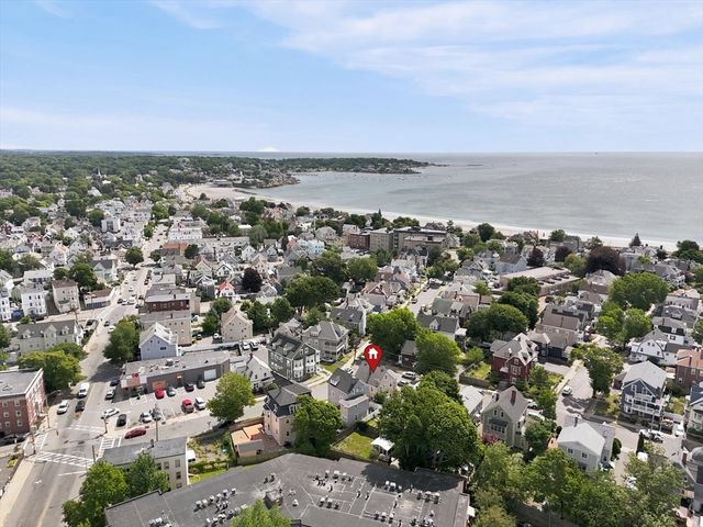 17 Basset St, Lynn, MA 01902