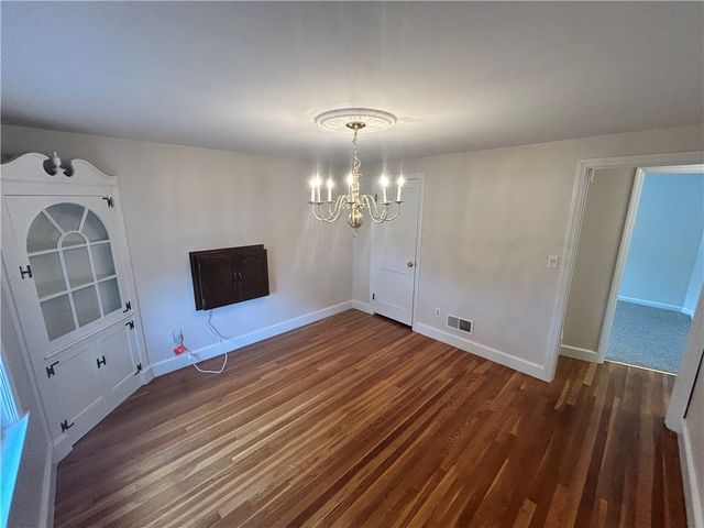81 Ballston Avenue, Pawtucket, RI 02861